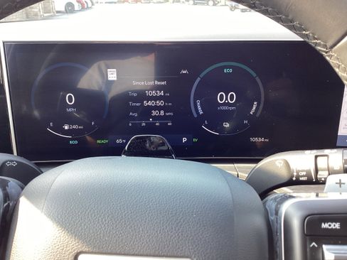 Used 2024 Hyundai Santa Fe Limited image 19