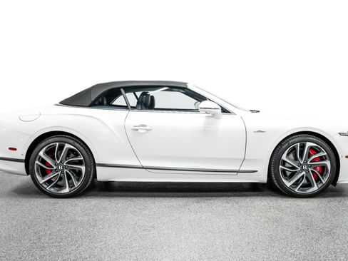 Used 2025 Bentley Continental GT Speed AWD/4WD image 17