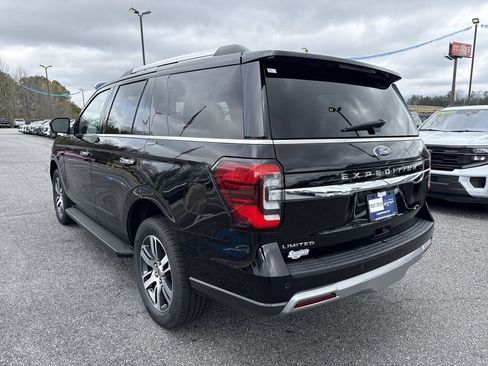 Used 2024 Ford Expedition Limited image 5