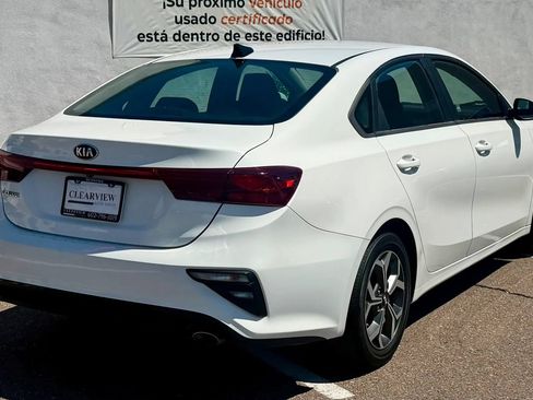 Used 2020 Kia Forte LXS FWD image 6