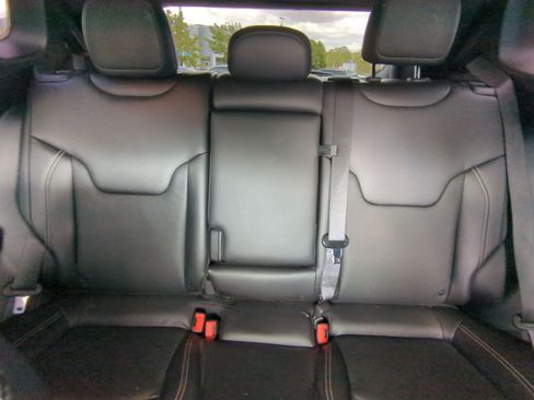 Used 2021 Jeep Compass Latitude image 23