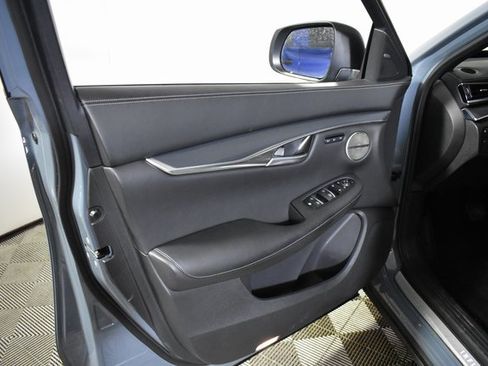 Certified 2024 INFINITI QX50 Sport image 7