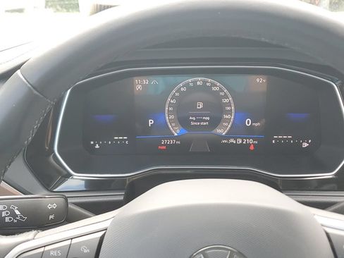 Certified 2024 Volkswagen Jetta S FWD image 25