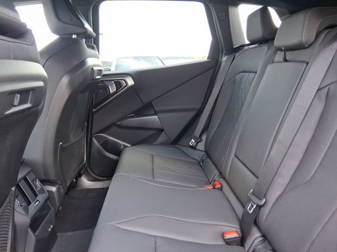 Used 2026 BMW X3 xDrive30 w/ Premium Package image 28