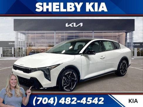 New 2026 Kia K4 GT-Line image 1