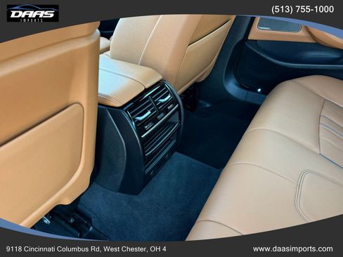 Used 2019 BMW M550i xDrive AWD/4WD image 36