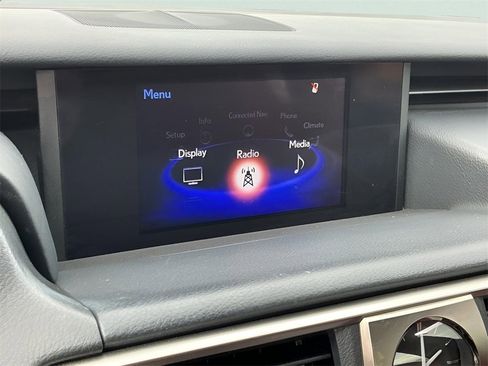 Used 2020 Lexus IS 300 F Sport image 23