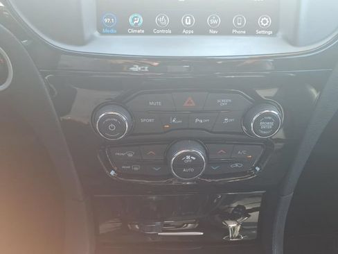 Certified 2023 Chrysler 300 S w/ Comfort Group RWD image 27