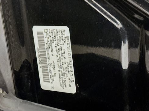 Used 2023 Nissan Ariya AWD image 12