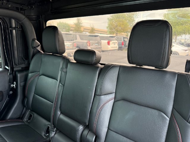 Used 2020 Jeep Gladiator Rubicon AWD/4WD image 25