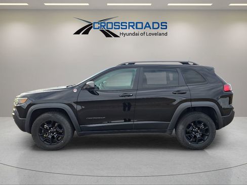 Used 2021 Jeep Cherokee Trailhawk w/ Technology Group image 2