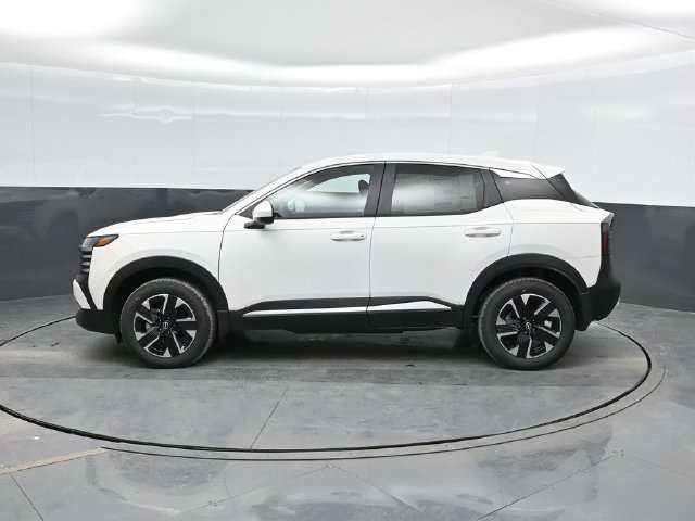 Used 2025 Nissan Kicks SV AWD/4WD image 10