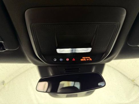 Used 2024 Chevrolet Equinox EV RS image 37