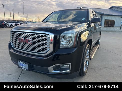 Used 2016 GMC Yukon Denali w/ Open Road Package image 2