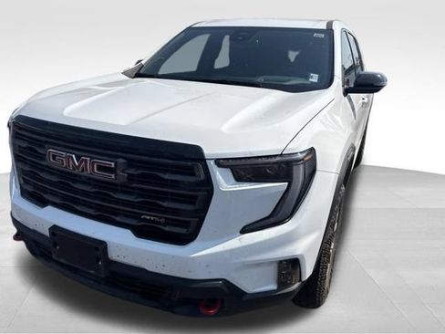 Used 2024 GMC Acadia AT4 w/ Luxury Package AWD/4WD image 3