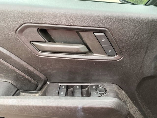 Used 2023 Chevrolet Colorado W/T RWD image 14