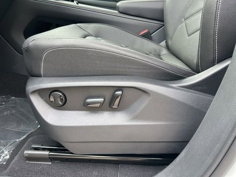 New 2026 Volkswagen Atlas SE FWD image 16