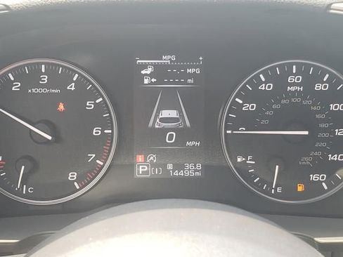 Used 2024 Subaru Crosstrek 2.0i Premium image 19