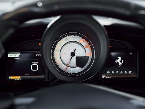 Used 2022 Ferrari F8 Tributo image 56