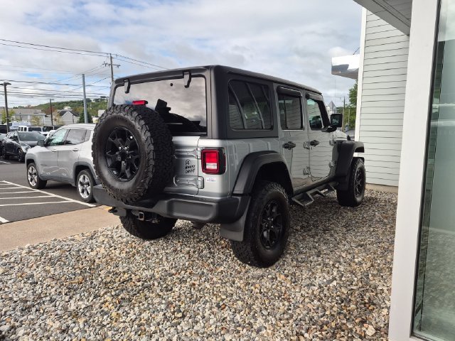 Used 2022 Jeep Wrangler Unlimited Sport AWD/4WD image 3
