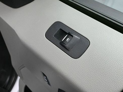 Used 2017 Ford F150 XL w/ Equipment Group 101A Mid image 37