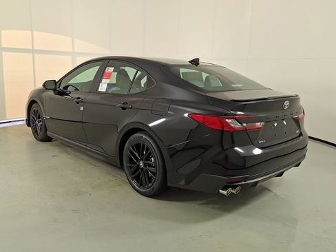 New 2026 Toyota Camry SE w/ Convenience Package image 5