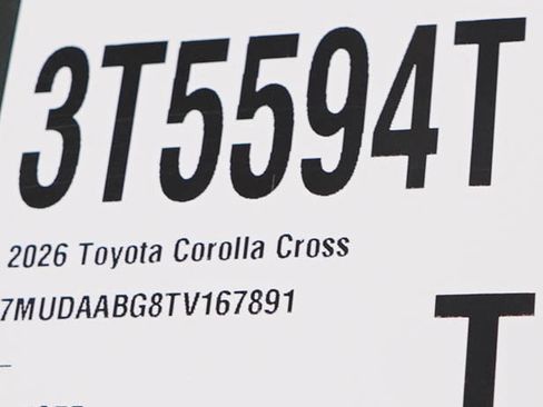 Used 2026 Toyota Corolla Cross XLE w/ Convenience Package AWD/4WD image 30