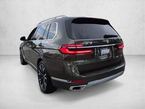 Used 2026 BMW X7 xDrive40i AWD/4WD image 8