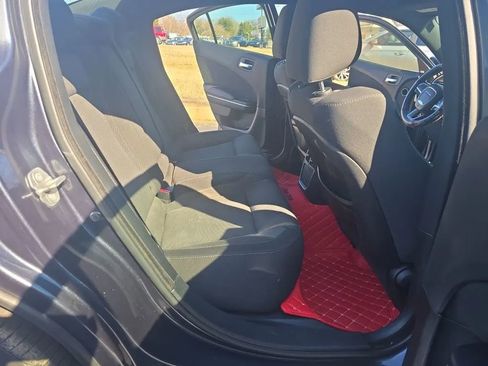 Used 2018 Dodge Charger SXT Plus image 18