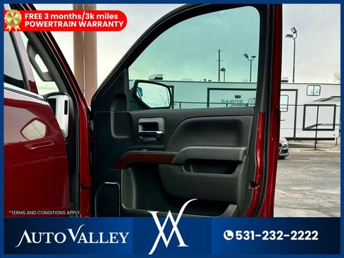 Used 2017 GMC Sierra 1500 SLT w/ SLT Preferred Package image 17