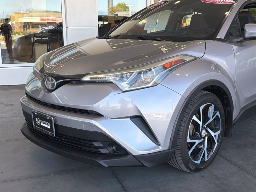 Certified 2018 Toyota C-HR XLE FWD image 3