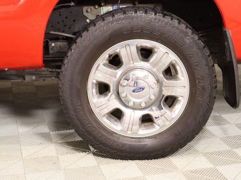 Used 2016 Ford F250 Lariat w/ Chrome Package image 18