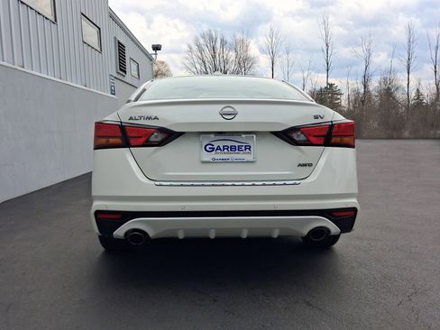 Used 2023 Nissan Altima 2.5 SV w/ SV Premium Package AWD/4WD image 11