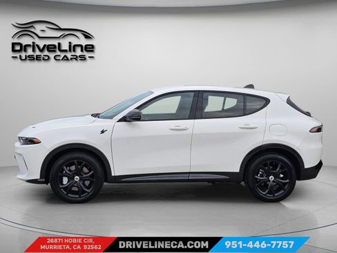 Used 2024 Dodge Hornet R/T w/ R/T Blacktop Package image 9