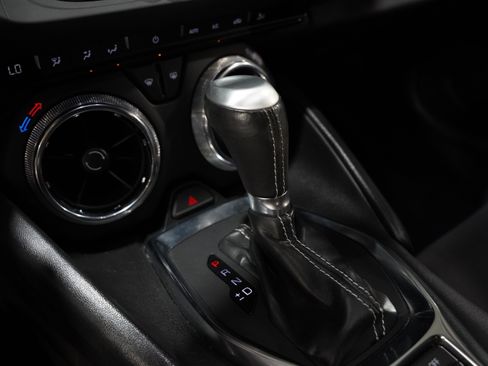 Used 2021 Chevrolet Camaro LT w/ RS Package RWD image 38