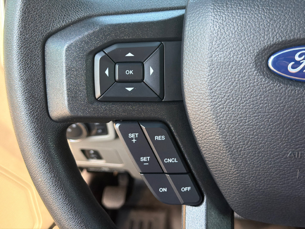 Used 2020 Ford F250 XLT w/ XLT Premium Package AWD/4WD image 24