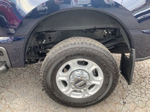 Used 2025 Ford F250 XLT w/ FX4 Off-Road Package image 36