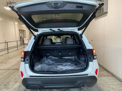 New 2026 Subaru Forester Premium image 7