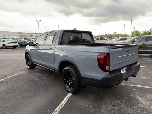 Used 2024 Honda Ridgeline Black Edition image 6