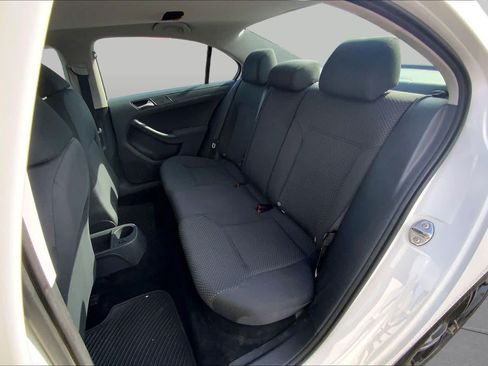 Used 2011 Volkswagen Jetta Sedan FWD image 20