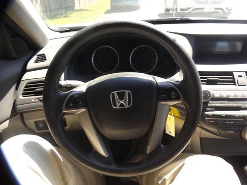 Used 2010 Honda Accord LX image 9