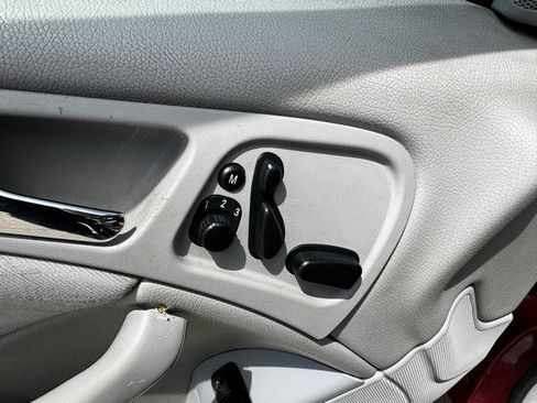 Used 2004 Mercedes-Benz C 230 Coupe image 12