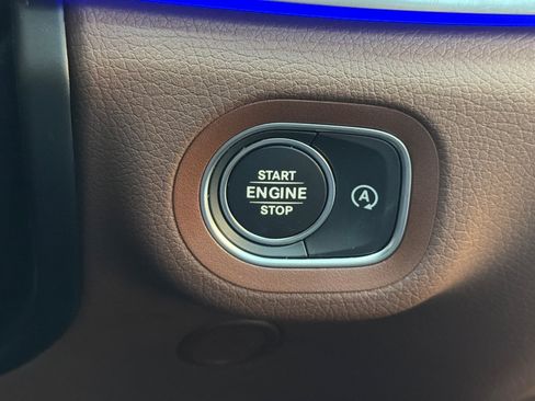 Used 2026 Mercedes-Benz GLS 450 4MATIC image 23