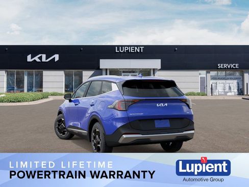 New 2026 Kia Sportage EX image 6