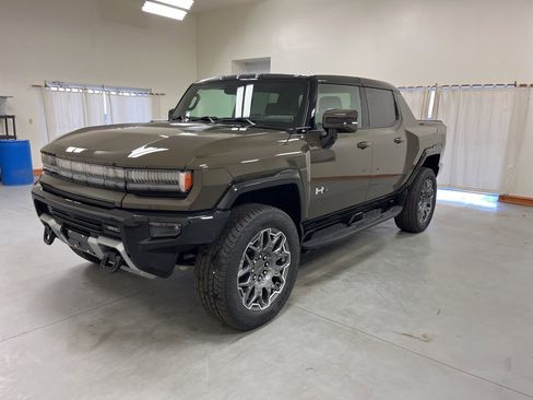 New 2025 GMC Hummer EV 3X image 4