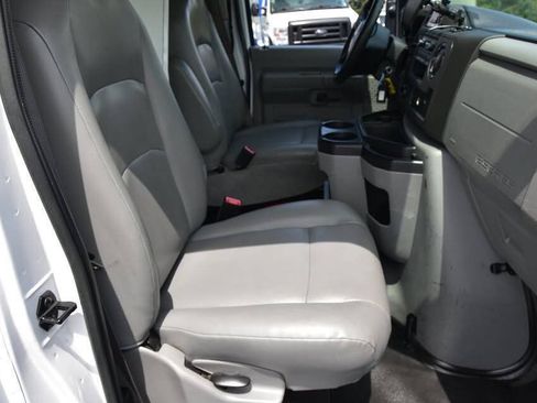 Used 2023 Ford E-350 and Econoline 350 Super Duty w/ Power Windows & Locks Group RWD image 10