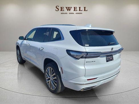 New 2026 Buick Enclave Avenir w/ Super Cruise Package image 3