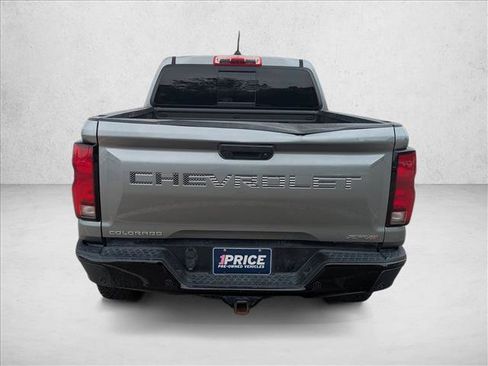 Used 2023 Chevrolet Colorado ZR2 w/ ZR2 Convenience Package III AWD/4WD image 6