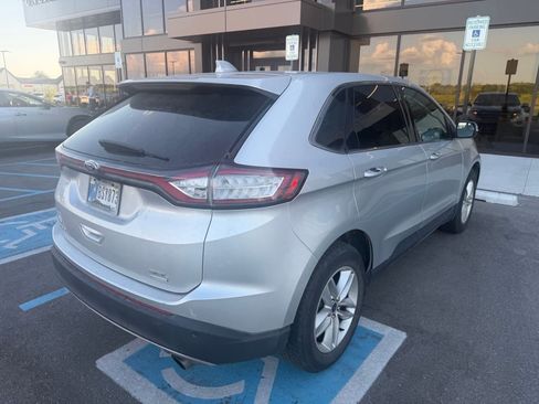Used 2016 Ford Edge SEL FWD image 4