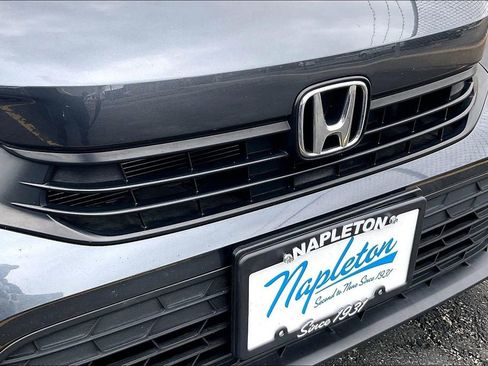 Used 2023 Honda Civic Sport image 28